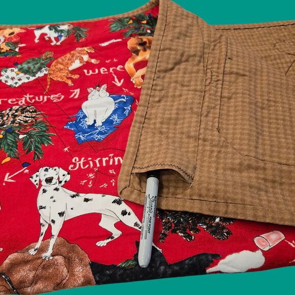 Handmade 1988 Artist Signed Mischievous Dogs Cats Christmas Quilted Wall Hanging - Picture 8 of 14